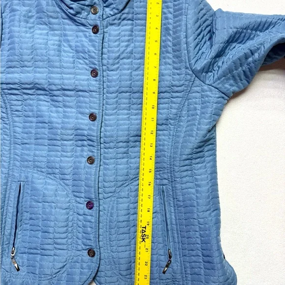 Vintage Women’s Light Blue Quilted Stand-Collar Puffer Jacket - Picture 7 of 9